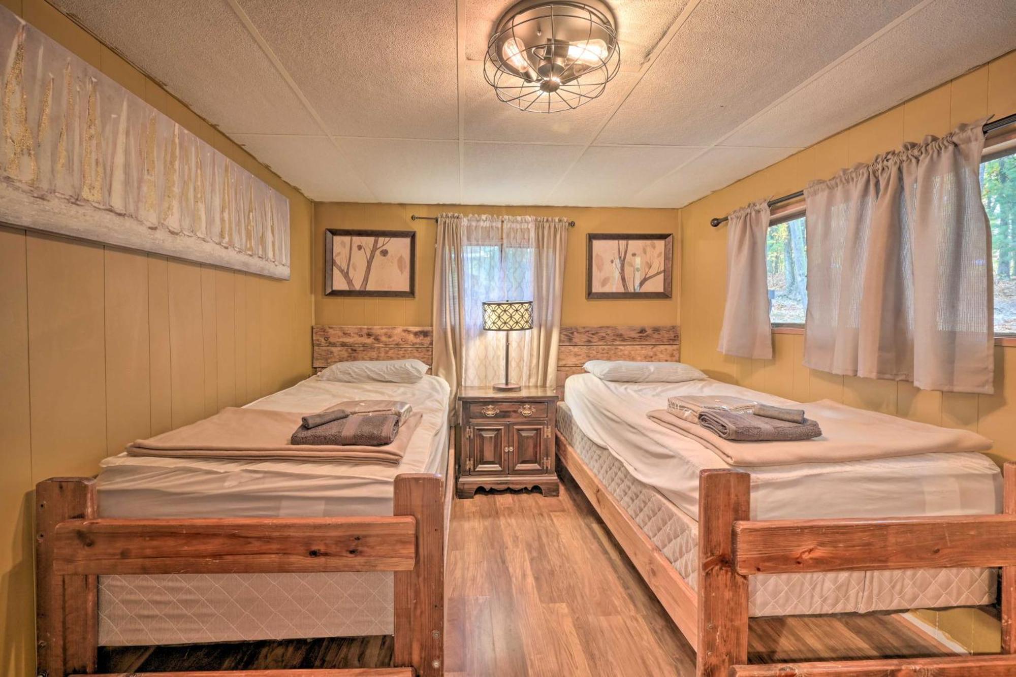 Lucas Mccain Cabin 5 Mi To Raystown Lake Launch! Huntingdon Exterior photo