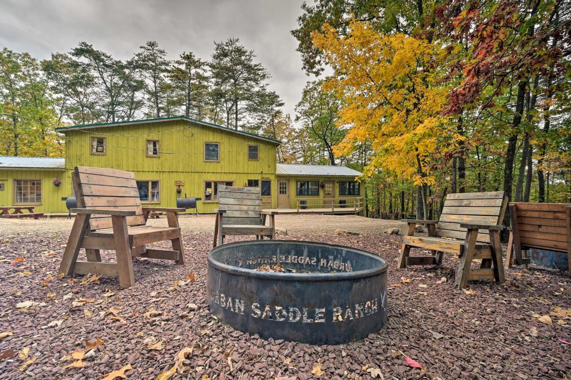 Lucas Mccain Cabin 5 Mi To Raystown Lake Launch! Huntingdon Exterior photo